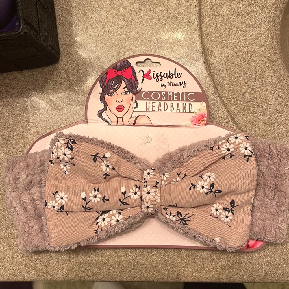 Purple cosmetic headband